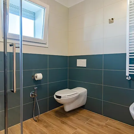 Apartment Ltapartments - Monolocale Con Parking A 10 Minuti Dalla Torre
